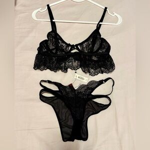 Black Lace Lingerie Set